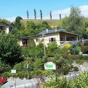 Waitomo Caves Guest Lodge